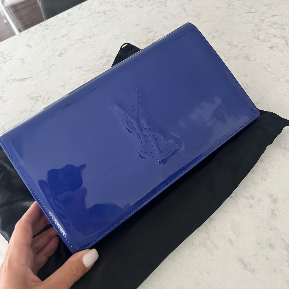 YSL CLUTCH BELLE DU JOUR- BLUE